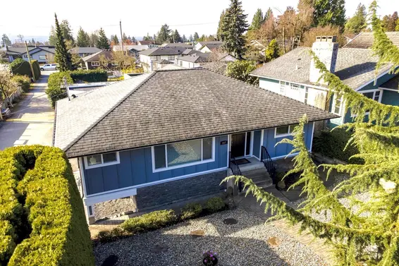 887 East 17th Street, North Vancouver For Sale - image 38