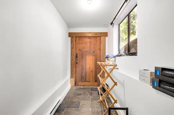 4755 Cove Cliff Road, North Vancouver For Sale - image 31