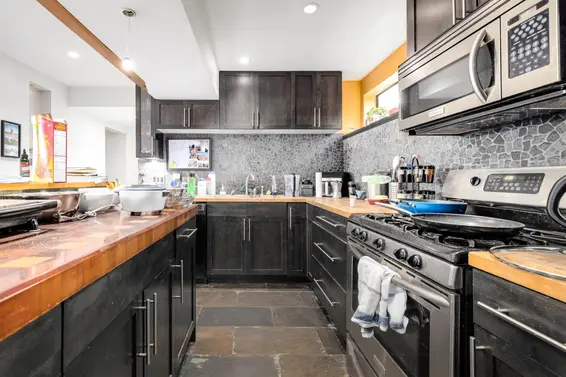 4755 Cove Cliff Road, North Vancouver For Sale - image 35