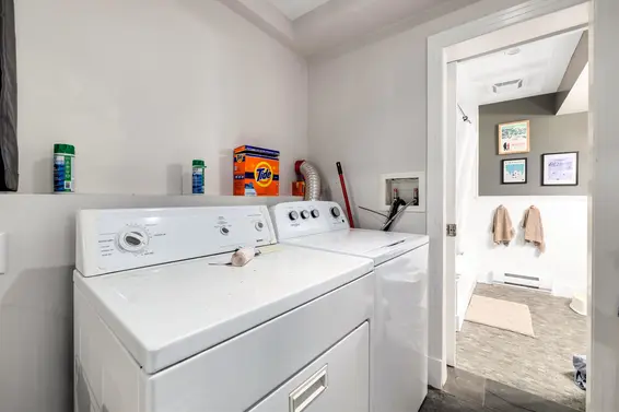 4755 Cove Cliff Road, North Vancouver For Sale - image 37
