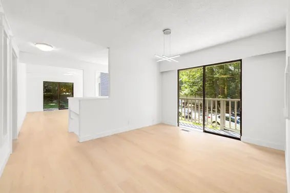4755 Cove Cliff Road, North Vancouver For Sale - image 9