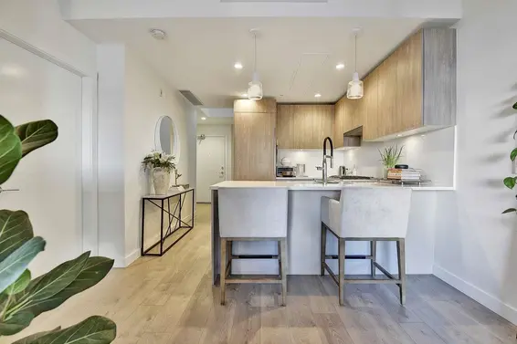 602 108 East 8Th Street, North Vancouver For Sale - image 7