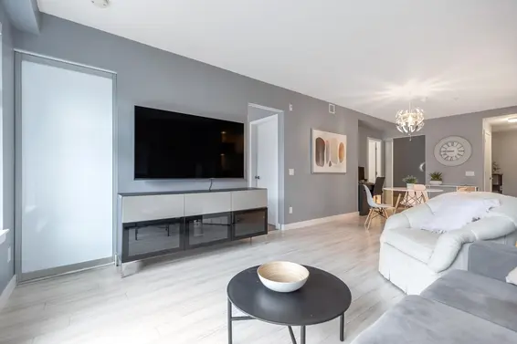 212 111 East 3rd Street, North Vancouver For Sale - image 9