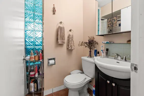 1422 Kilmer Road, North Vancouver For Sale - image 19