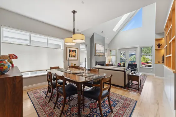3775 Edgemont Boulevard, North Vancouver For Sale - image 10