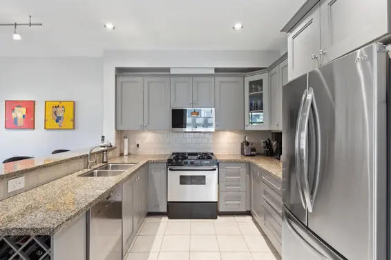 3775 Edgemont Boulevard, North Vancouver For Sale - image 7