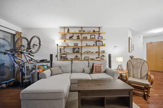 202 3187 Mountain Highway, North Vancouver For Sale - image 11