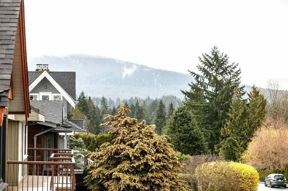 1132 Cloverley Street, North Vancouver For Sale - image 2