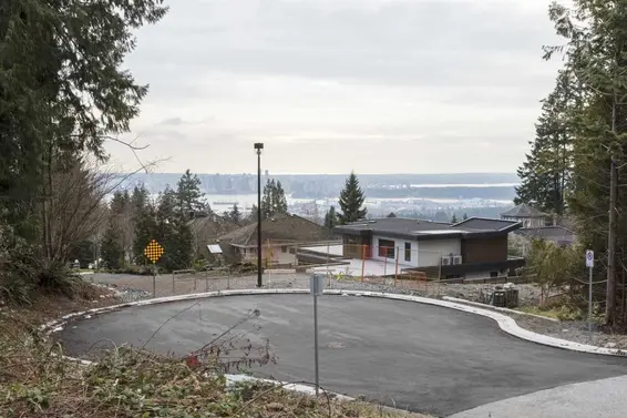 4136 Coverntry Way, North Vancouver