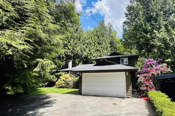 3356 Baird Road, North Vancouver