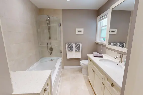 3356 Baird Road, North Vancouver For Sale - image 30