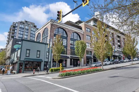 305 105 West 2nd Street, North Vancouver