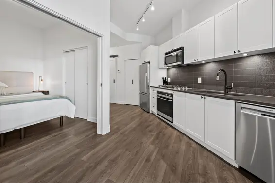 305 105 West 2nd Street, North Vancouver For Sale - image 7