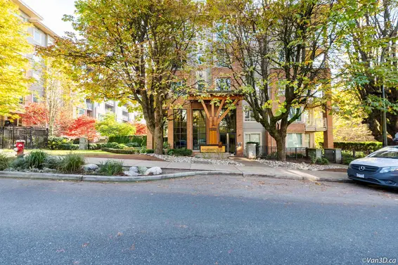 504 139 West 22Nd Street, North Vancouver