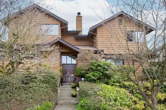 1842 Chesterfield Avenue, North Vancouver