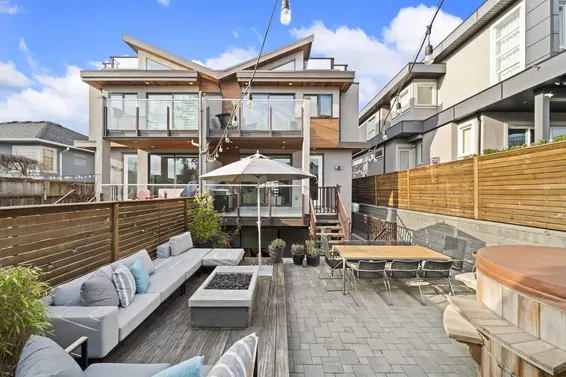 413 West Keith Road, North Vancouver