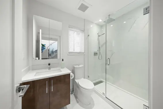 413 West Keith Road, North Vancouver For Sale - image 27
