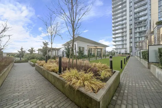 301 1471 Hunter Street, North Vancouver For Sale - image 23