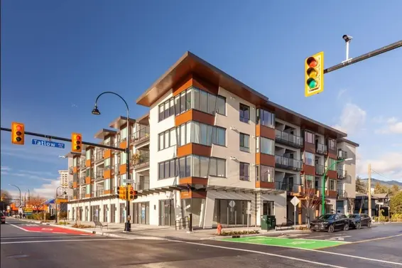 204 1633 Tatlow Avenue, North Vancouver