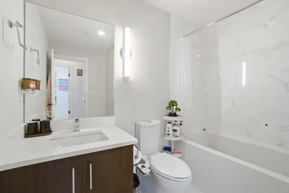 204 1633 Tatlow Avenue, North Vancouver For Sale - image 19