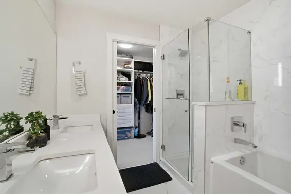 204 1633 Tatlow Avenue, North Vancouver For Sale - image 24