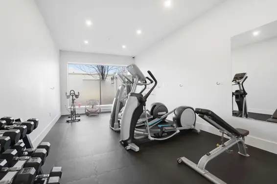 204 1633 Tatlow Avenue, North Vancouver For Sale - image 29