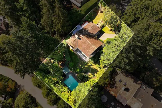 6250 Summit Avenue, West Vancouver For Sale - image 28