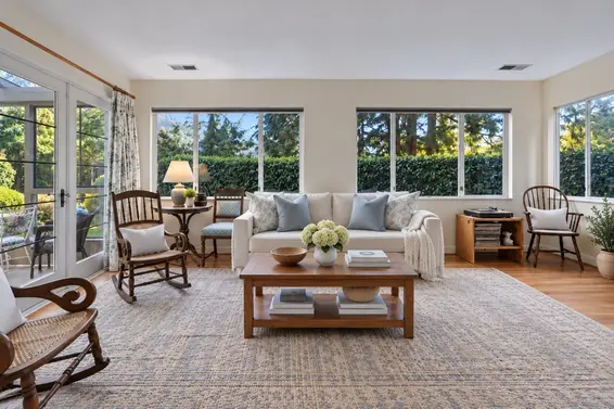 6250 Summit Avenue, West Vancouver For Sale - image 4
