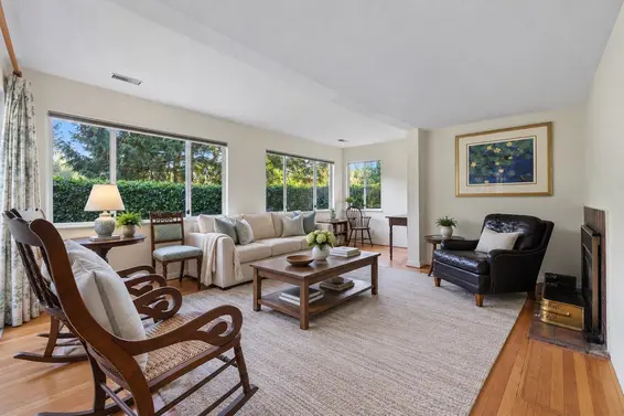 6250 Summit Avenue, West Vancouver For Sale - image 7