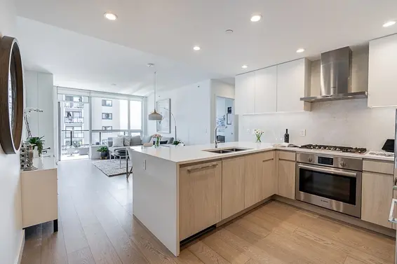 408 177 West 3rd Street, North Vancouver For Sale - image 4