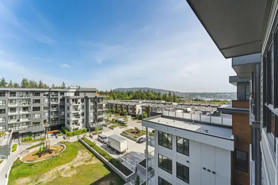 619 3594 Malsum Drive, North Vancouver