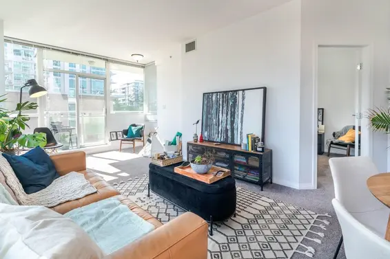 401 138 East Esplanade, North Vancouver For Sale - image 4