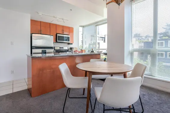 401 138 East Esplanade, North Vancouver For Sale - image 9