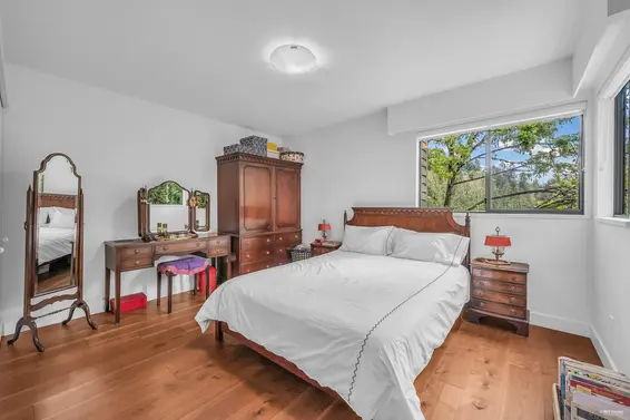 5312 Marine Drive, West Vancouver For Sale - image 23