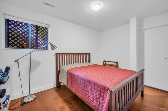 5312 Marine Drive, West Vancouver For Sale - image 31