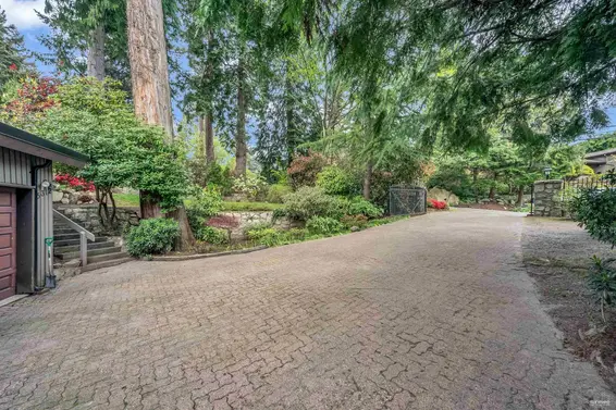 5312 Marine Drive, West Vancouver For Sale - image 35