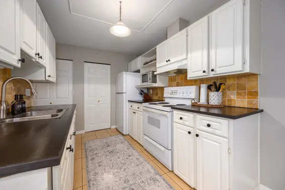 514 1000 Bowron Court, North Vancouver For Sale - image 12