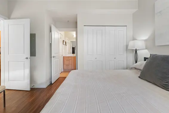 425 119 West 22nd Street, North Vancouver For Sale - image 18