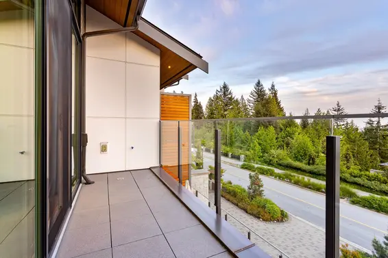 2823 Chippendale Road, West Vancouver For Sale - image 37