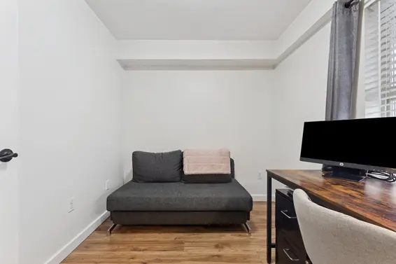 C3 332 Lonsdale Avenue, North Vancouver For Sale - image 10