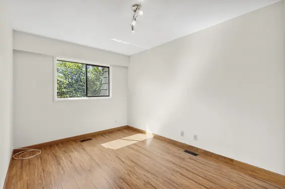 1142 Premier Street, North Vancouver For Sale - image 21