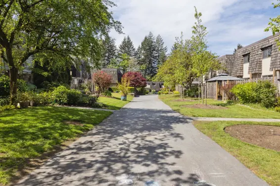 1142 Premier Street, North Vancouver For Sale - image 31