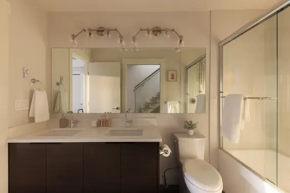 224 East 8th Street, North Vancouver For Sale - image 15