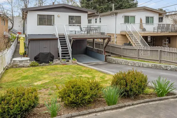 2136 Jones Avenue, North Vancouver For Sale - image 26