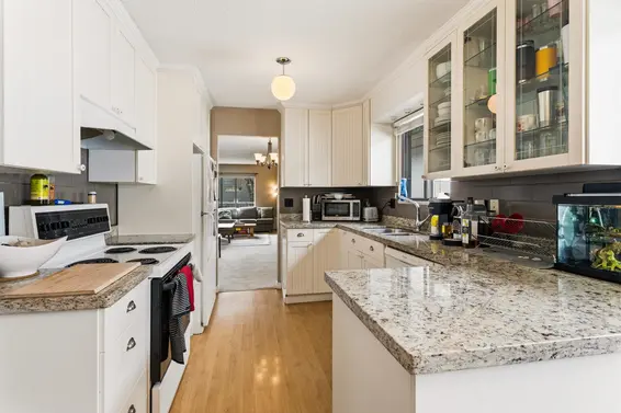 2136 Jones Avenue, North Vancouver For Sale - image 7