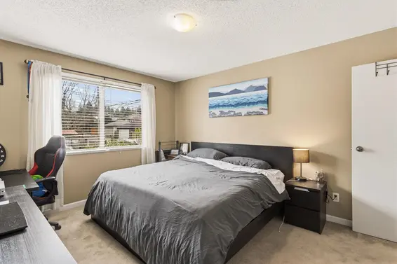 2136 Jones Avenue, North Vancouver For Sale - image 9