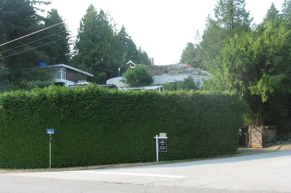 4405 Marine Drive, West Vancouver For Sale - image 18