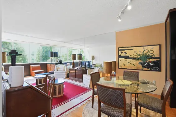 215 1425 Esquimalt Avenue, West Vancouver For Sale - image 2