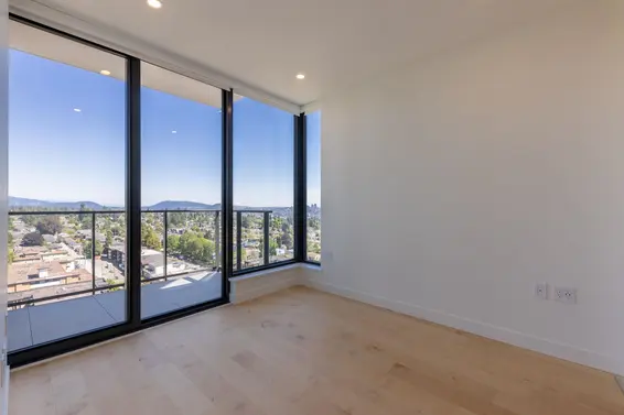 1705 135 East 13th Street, North Vancouver For Sale - image 15