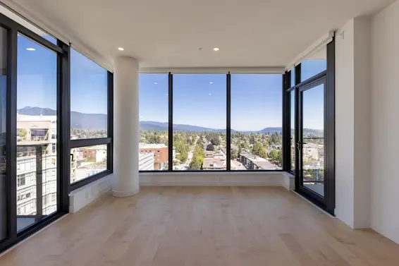 1705 135 East 13th Street, North Vancouver For Sale - image 2
